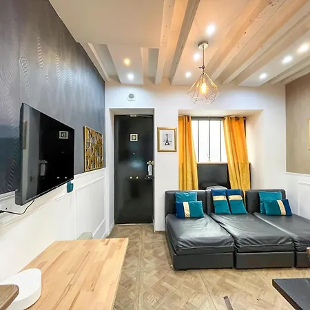 Urbanflat 32 - De 2 Etages En Plein Centre De Apartmán *